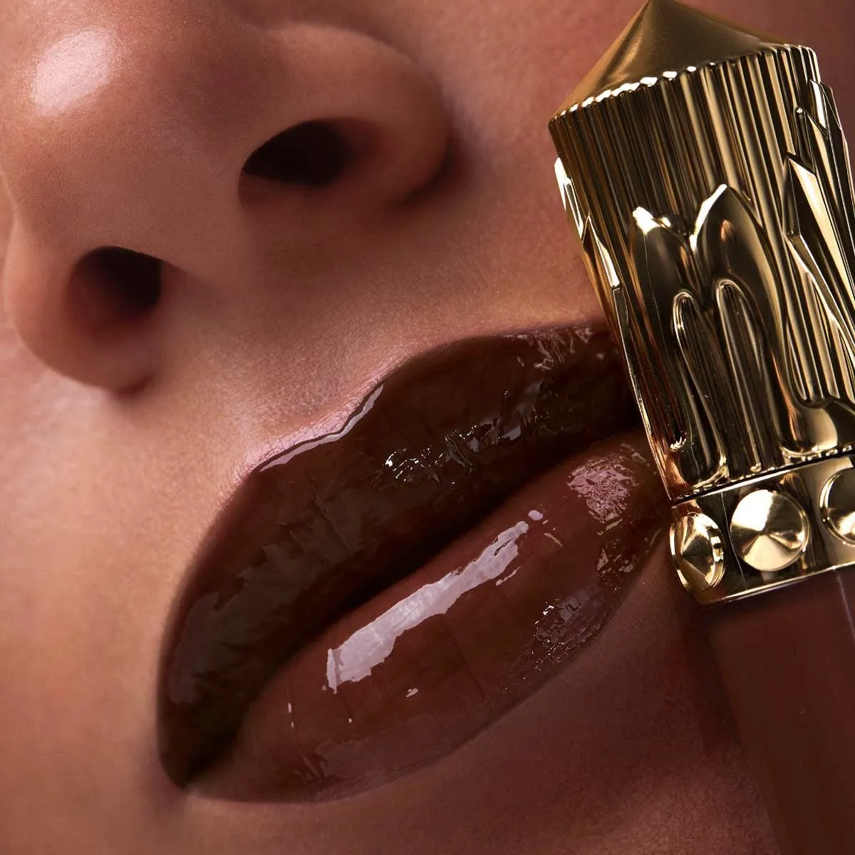 Christian Louboutin Rouge Stiletto Vinyl Gloss – Lip Gloss – Hot Sienna 432V - Beauty - alternate view 4